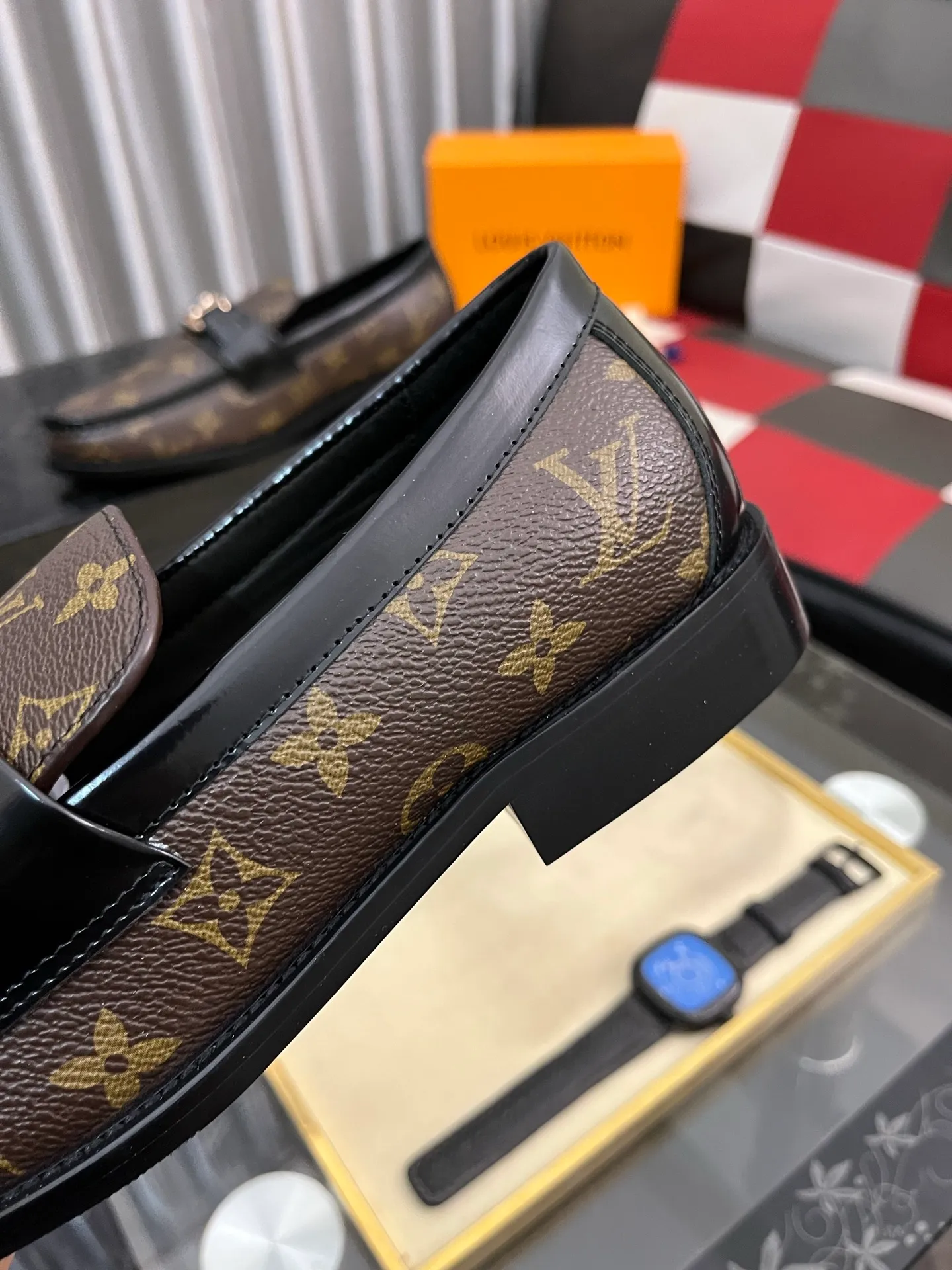 Men's Men's Shoes Men's Men's Shoes 💰520⌚️⌚️[LV] The most popular classic Louis Vuitton leather shoes. Synchronized with the official website, the upper adopts Italian imported upper embossing➕comfortable cowhide lining, fashionable atmosphere, unique brand and unique craftsmanship. Highlighting the hot style of the new year. Stop hesitating, stop wandering, get it now. Code number: 38--44. 3️⃣colors available